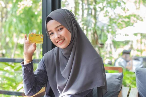 Decoding Malaysia Influencer Pricing: A Comprehensive Guide for Brands and Creators